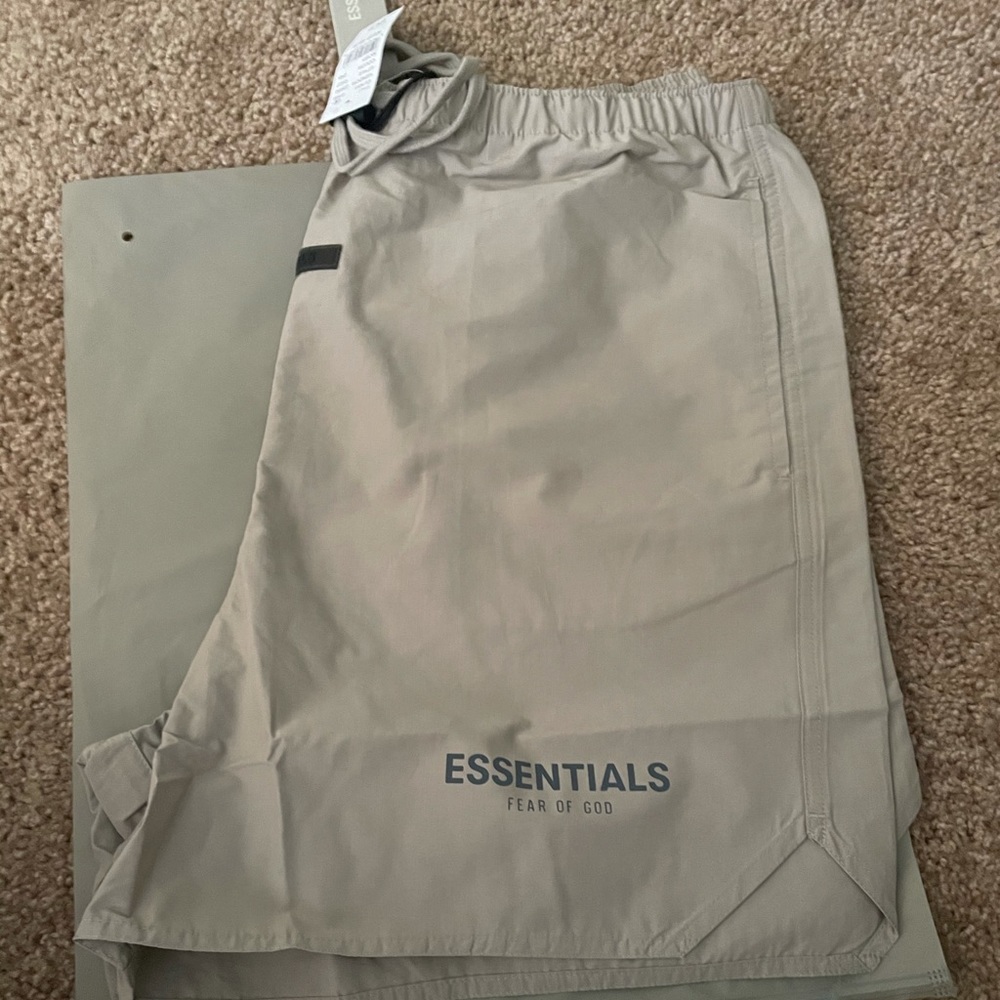 Fear of god Essential